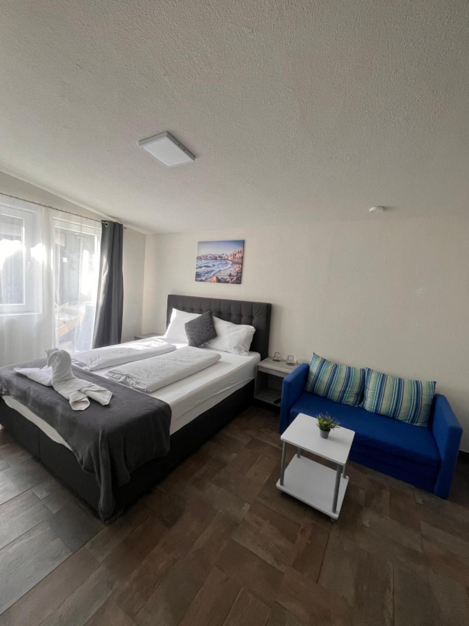 Panda Rooms 马里博尔 外观 照片